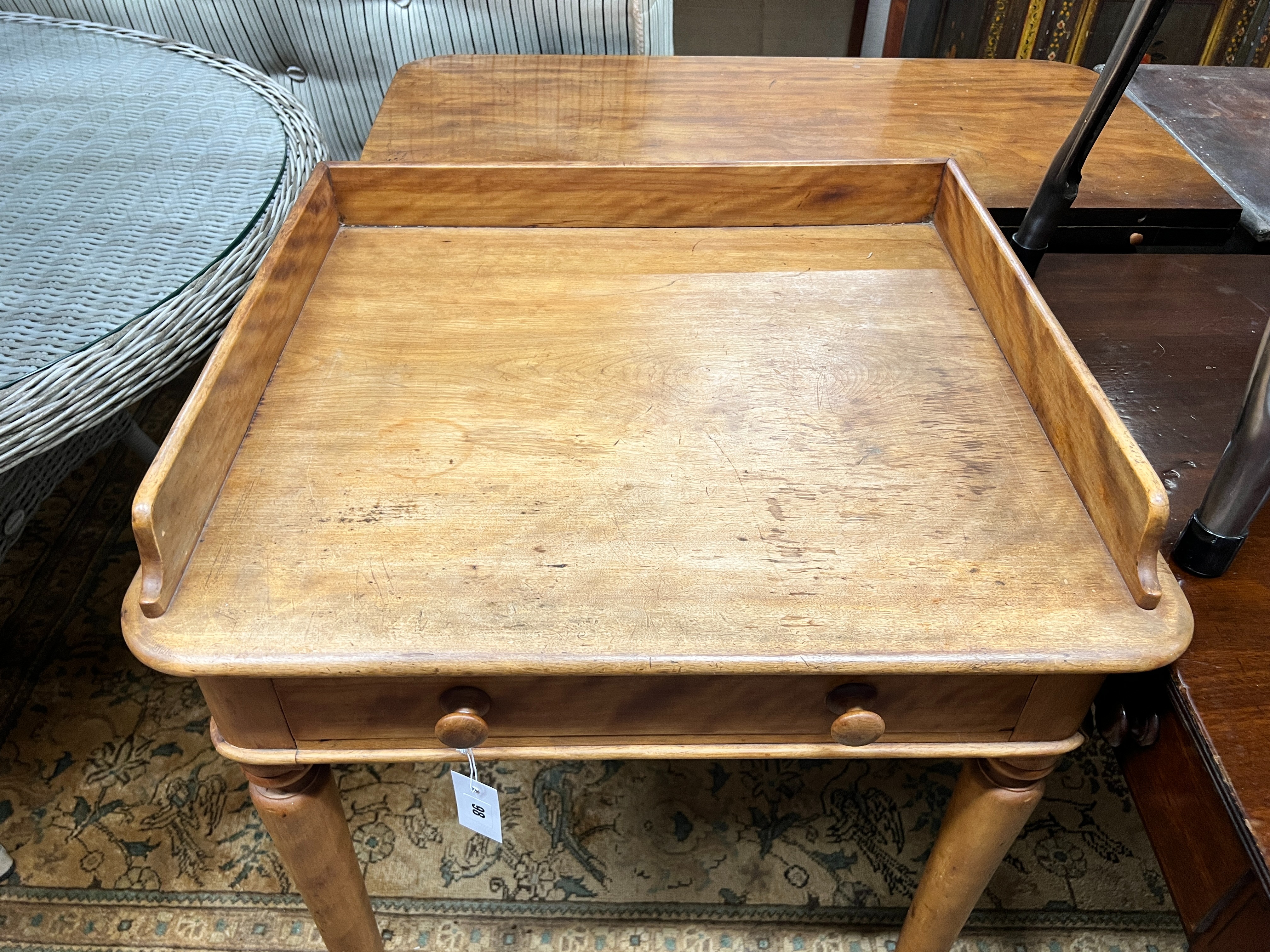 A small Victorian satin walnut side table, width 65cm, depth 55cm, height 79cm